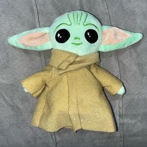 Star Wars Grogu Stuffed Animal - EXCELLENT CONDITION FROM CLEAN HOME